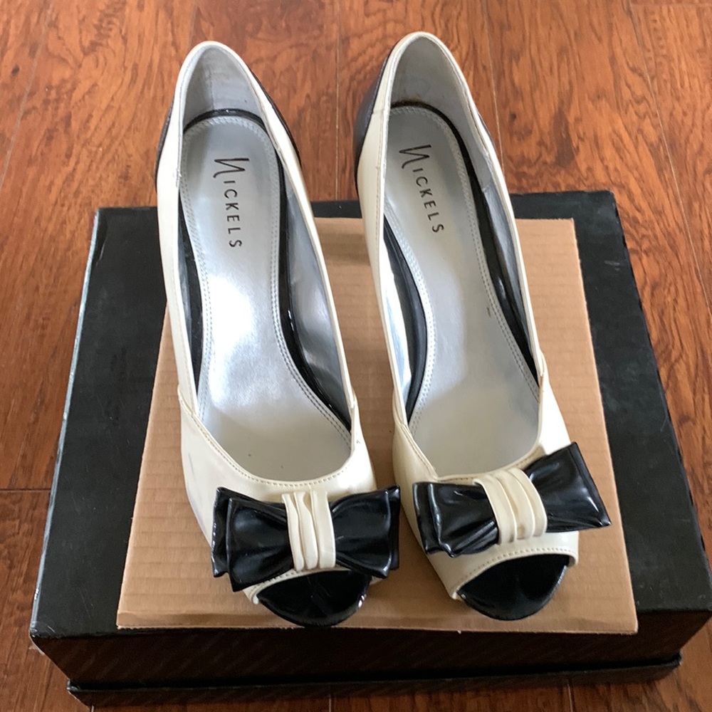Spectator Open-Toe Pumps, Ivory & Black, 3 1/2 inch Heels, size 10